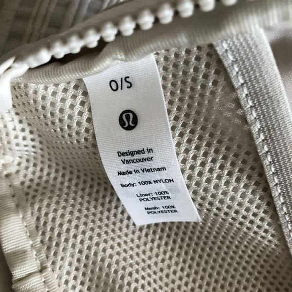 **SOLD** Lululemon Everywhere Belt Bag (White Opal) - Picture 8 of 9